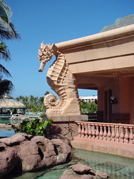 GFRS sculpture at the Atlantis Resort