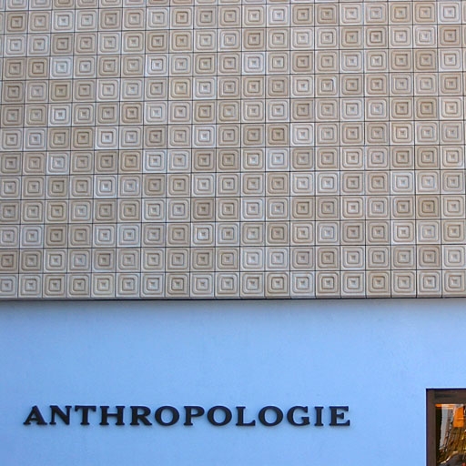 GFRC wall cladding for Anthropologie. 